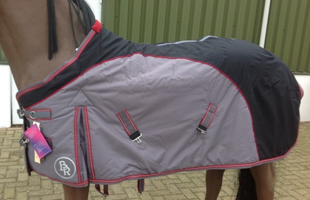 [brmas01-165] Staldeken Master Two (165 cm)