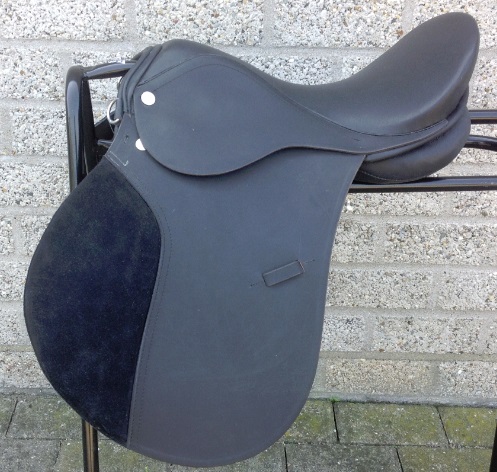 Veelzijdigheidszadel Avulon (147GL)