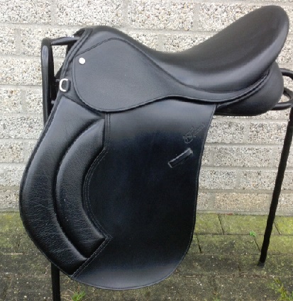 Veelzijdigheidszadel Trainers (155GL)