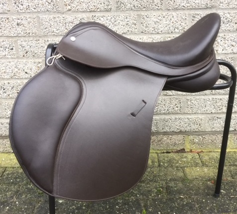 Veelzijdigheidszadel Claridge House (146GL)