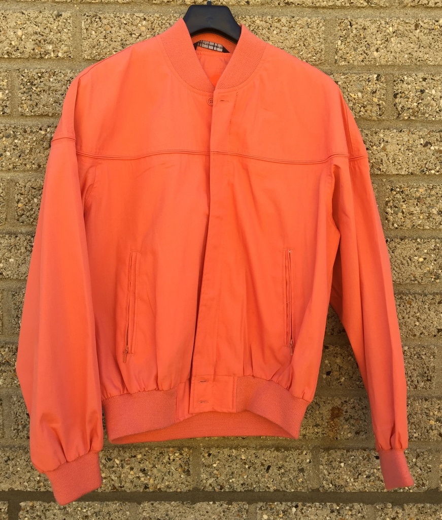 Bomberjas Par Four (M)