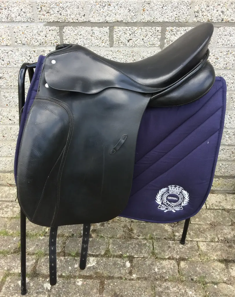 Dressuurzadel Passier (106)