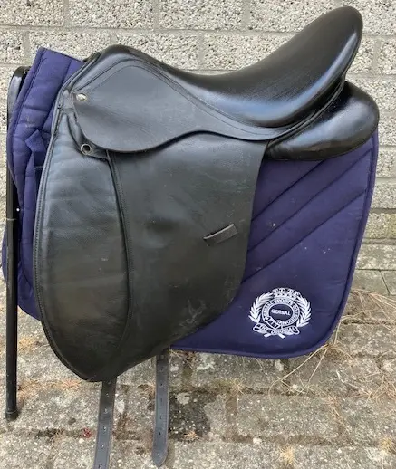 Dressuurzadel Custom made (232)